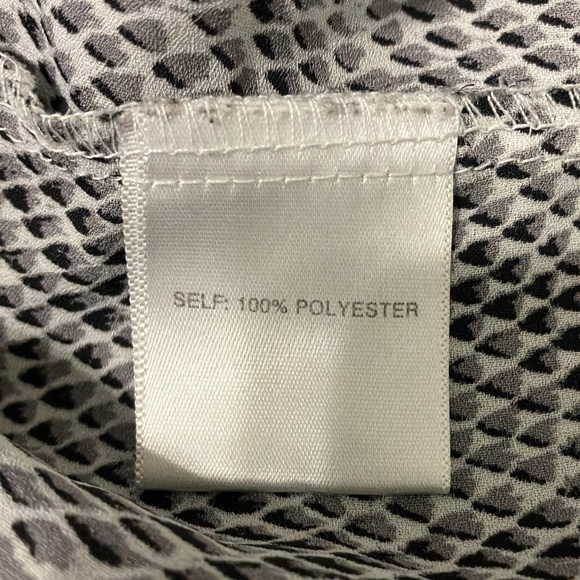 Rose & Olive Snake Print Women’s Sleeveless Top Size Small Preloved - Picture 5 of 6